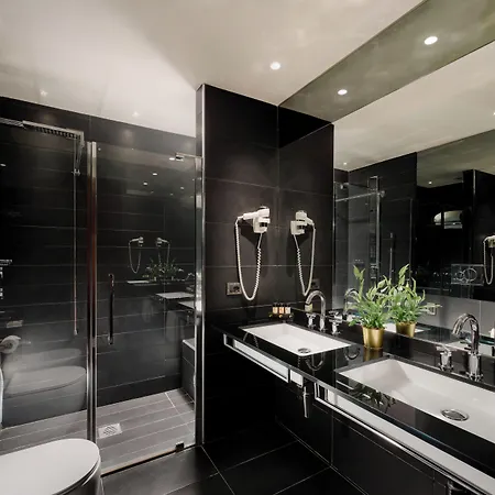 Dei Cavalieri Duomo Otel 4*