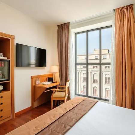Hotel Dei Cavalieri Duomo 4*