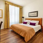 Dei Cavalieri Duomo Hotel 4*