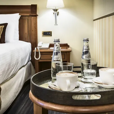 Dei Cavalieri Duomo 4* Milano