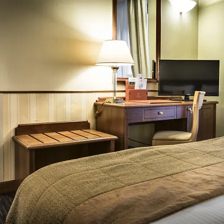 Dei Cavalieri Duomo 4* Mediolan