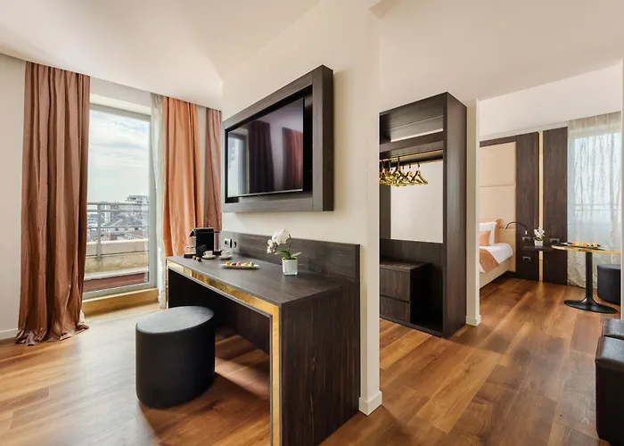 Dei Cavalieri Duomo Hotel 4*