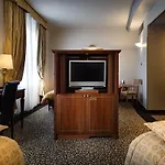 Dei Cavalieri Duomo 4*